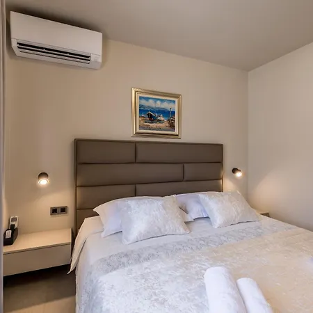 Oda ve Kahvaltı Guesthouse Rooms Split 3*