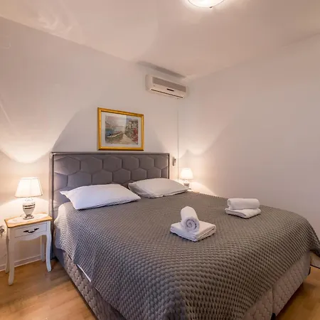 Oda ve Kahvaltı Guesthouse Rooms Split