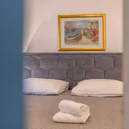 فندق مبيت وإفطار Guesthouse Rooms Split 3*