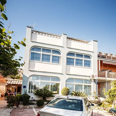 Guesthouse Rooms Split Oda ve Kahvaltı Split