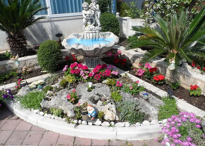 Bed & Breakfast Guesthouse Rooms Split 3*