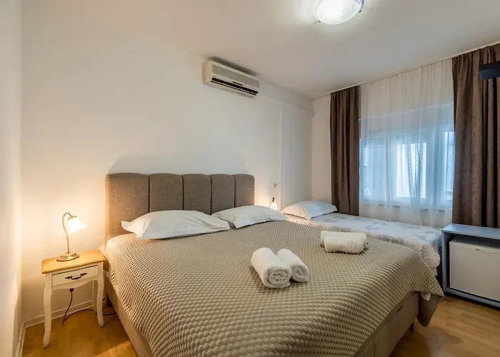 Bed & Breakfast Guesthouse Rooms Split 3*