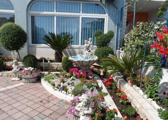 Guesthouse Rooms Split Bed & Breakfast Split