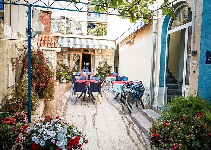 Guesthouse Rooms Split Bed and breakfast Split